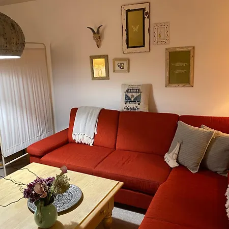 Privartzimmer 'ausfahrt Freihalten'