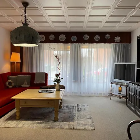 Privartzimmer 'ausfahrt Freihalten'