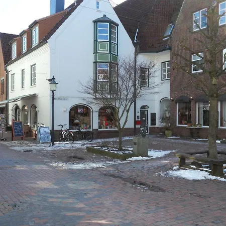 Privartzimmer 'ausfahrt Freihalten' Homestay Husum (Schleswig-Holstein)