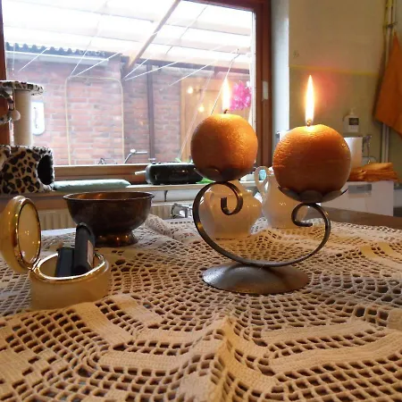 Privartzimmer 'ausfahrt Freihalten' * Husum (Schleswig-Holstein)