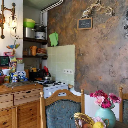 Privartzimmer 'ausfahrt Freihalten'